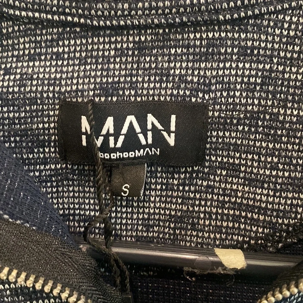▶️Boohoo Man◀️ 1/4 zipper black and grey distressed sweater NWT